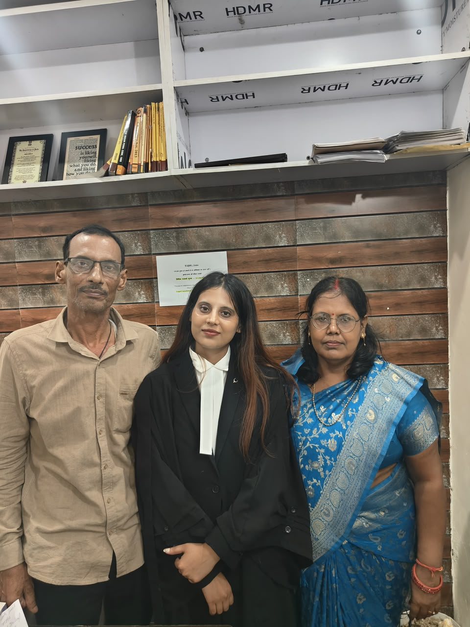 Adv. Swati Suman with her parents at her chamber